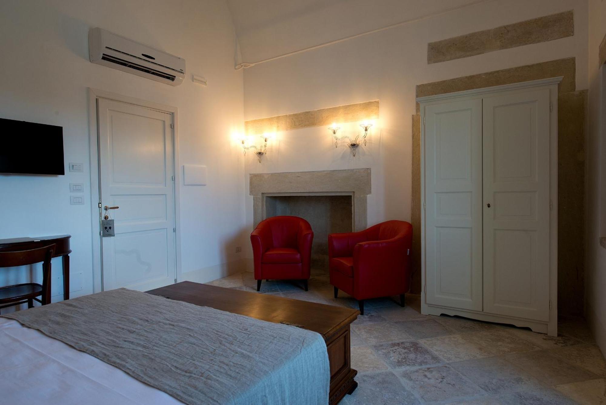 Palazzo Ducale Venturi - Luxury Hotel & Wellness Minervino di Lecce Ngoại thất bức ảnh